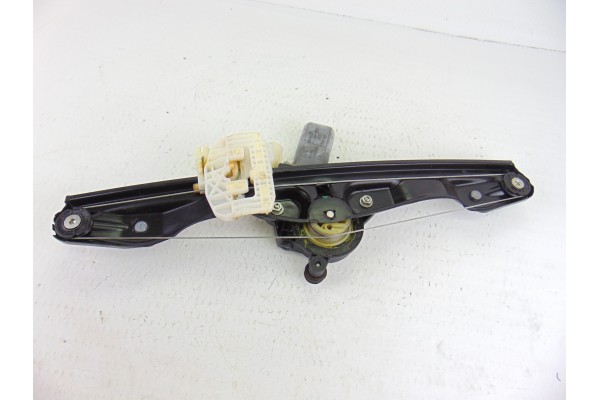 Elevalunas trasero derecho, BMW Serie 3 Touring (F31) 318d 2014 usado 5