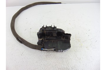 3 PIN CERRADURA PUERTA DELANTERA DERECHA NISSAN NV200 /EVALIA (M20/M) Kombi Comfort 2010 3 PIN 204504 NISSAN - 1