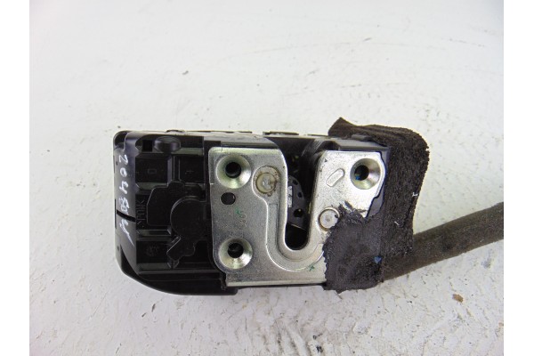 3 PIN CERRADURA PUERTA DELANTERA DERECHA NISSAN NV200 /EVALIA (M20/M) Kombi Comfort 2010 3 PIN 204504 NISSAN - 3