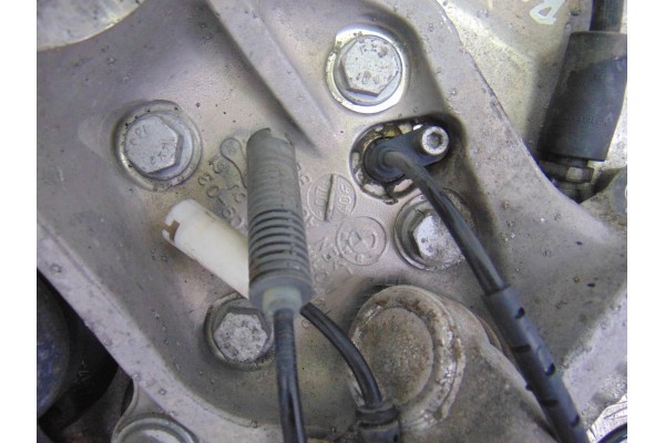 Mangueta delantera izquierda, BMW Serie 1 Berlina (E81/E87) 120d 2009, 6773209 usado 5