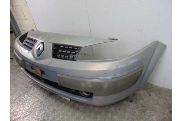 Paragolpes delantero, Renault Megane Ii Coupe/cabrio Confort Authentique 2004