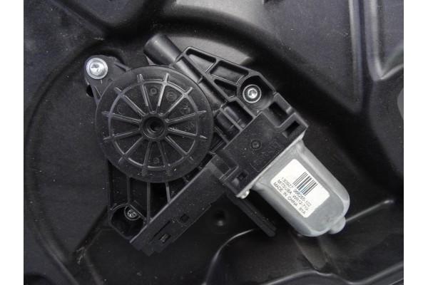 Elevalunas trasero derecho, Volvo V60 Familiar Summum 2014, 30784313 usado 5