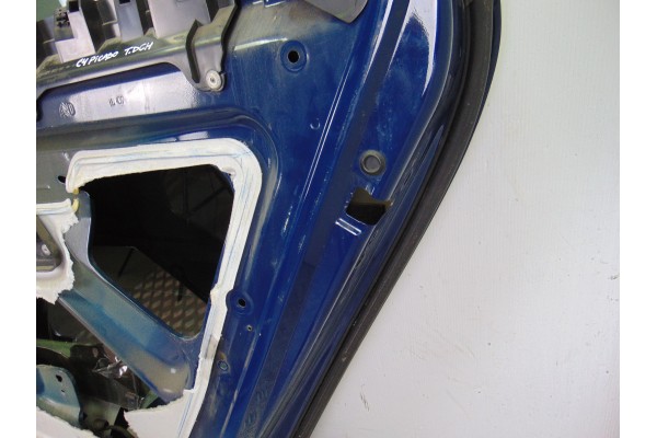 Puerta trasera derecha, Citroen C4 Picasso Exclusive 2011 usado 5