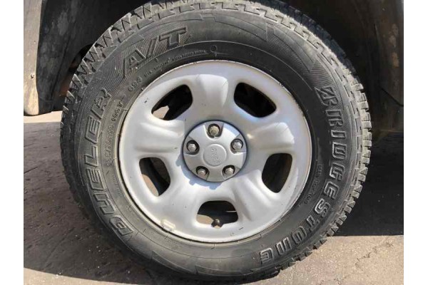 JEEP CHEROKEE (KJ) 2.5 CRD Básico