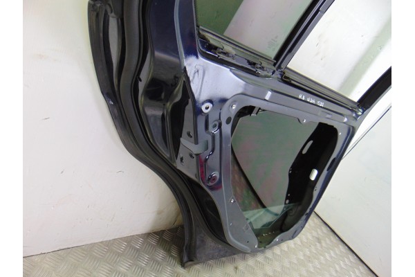 Puerta trasera izquierda, Mercedes-benz Clase C (Bm 204) Berlina C 180 Kompressor (204.046) 2008