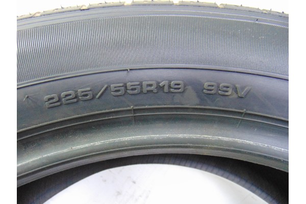 Neumatico, 225/55R19