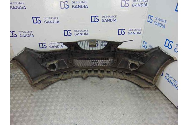 Paragolpes delantero
