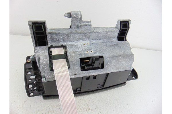 Consola central, BMW Serie 7 (E65/E66) 730d 2008, 7032886 usado 5