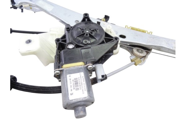 Elevalunas delantero izquierdo, Citroen C4 Cactus Feel 2016, 9674252380 usado 5