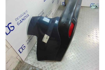 Paragolpes trasero
