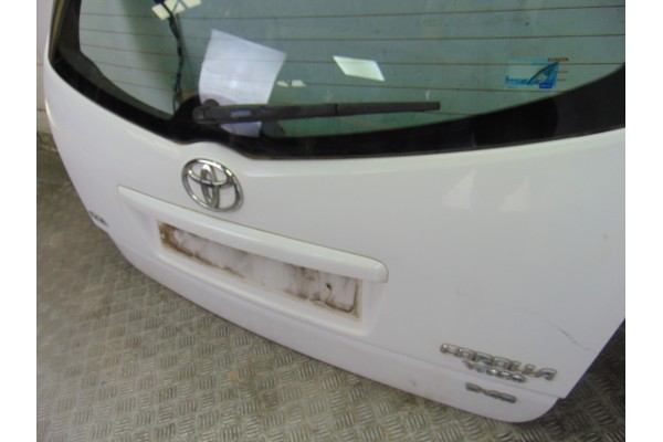 Porton trasero, Toyota Corolla Verso (R1) 2.2 D-4D Luna 2008