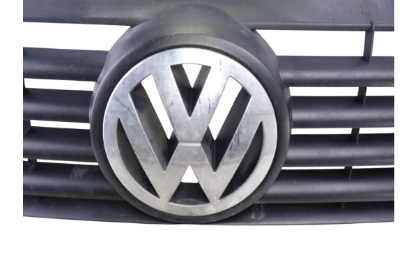 Rejilla delantera, Volkswagen T5 Transporter Furgón/combi (7H) Caja cerrada, techo elevado 2006, 7H0807101
