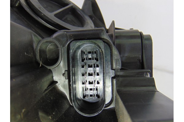 Faro izquierdo, F1CB-13D153-BB
