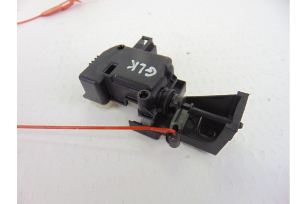 Tapa exterior combustible, Mercedes-benz Clase Glk (Bm 204) GLK 350 CDI 4-Matic (204.983) 2010, A2048200072