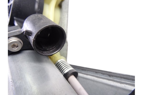 Elevalunas delantero derecho, Renault Kangoo Ii (F/KW0) Profesional 2015
