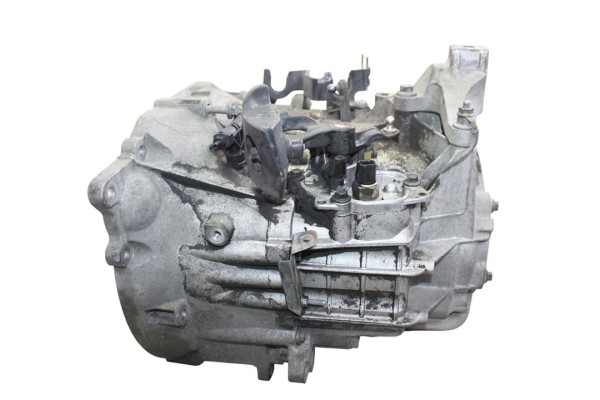 Caja cambios, Ford Focus Berlina (Cap) Trend 2005, 4M5R7002CE