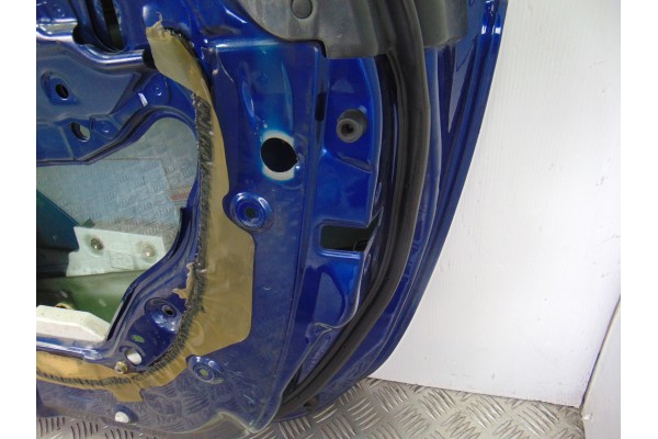 Puerta delantera derecha, Toyota Mr 2 Roadster (W30) 1.8 Smt Hardtop 2004 usado 5