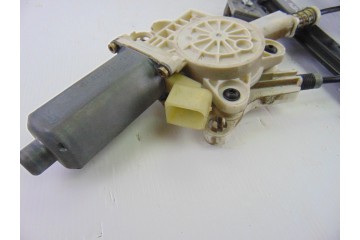 6 PIN ELEVALUNAS DELANTERO IZQUIERDO MERCEDES-BENZ CLK (BM 209) COUPE 270 CDI (209.316) 2005 6 PIN 206013 MERCEDES-BENZ - 1