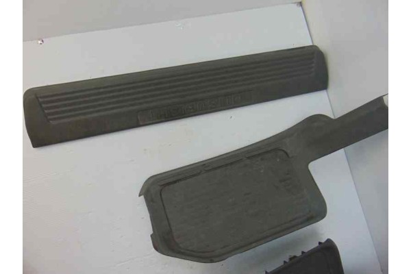 Moldura, Mitsubishi Montero (V60/V70) 3.2 DI-D Avance (5-ptas.) 2000