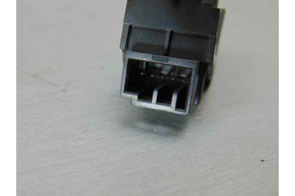 Mando elevalunas trasero izquierdo, Land Rover Freelander (LR2) TD4 Hse 2007, 6W83-14717-AB