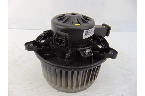 Motor calefaccion, Opel Insignia Berlina Cosmo 2010 usado 5