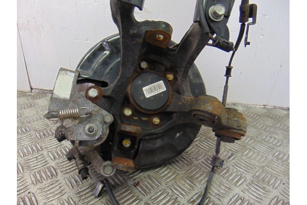Mangueta trasera izquierda, Hyundai I30 (Gd) Classic 2012 usado 5