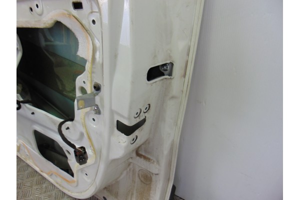 Puerta delantera derecha, Citroen Nemo Basis 2012 usado 5