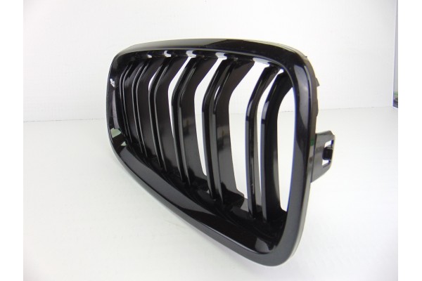 Rejilla paragolpes derecha, BMW Serie 3 Berlina (F30) 328i 2012 usado 5