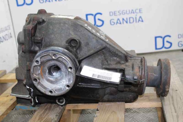 Diferencial trasero, BMW Serie 7 (E65/E66) 730d 2008 usado 5