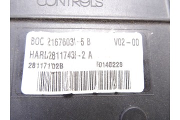 Caja reles / fusibles, Citroen C4 Berlina Collection 2006, 9661940480