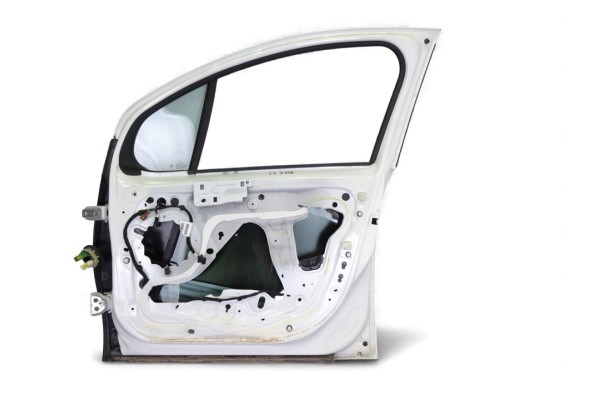 Puerta delantera derecha, Citroen C3 Live Edition 2016 usado 5