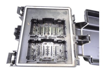 Caja reles / fusibles, Ford Fiesta (CE1) ST-Line 2022, L1BT14D068HAB