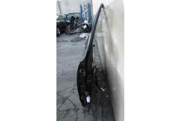 Puerta delantera derecha, Hyundai Santa Fe (Cm) 2.2 CRDi Comfort 4X4 2006