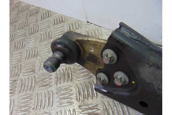 Brazo suspension inferior delantero derecho, Fiat Ii Tipo (357) Hatchback Easy 2017 usado 5