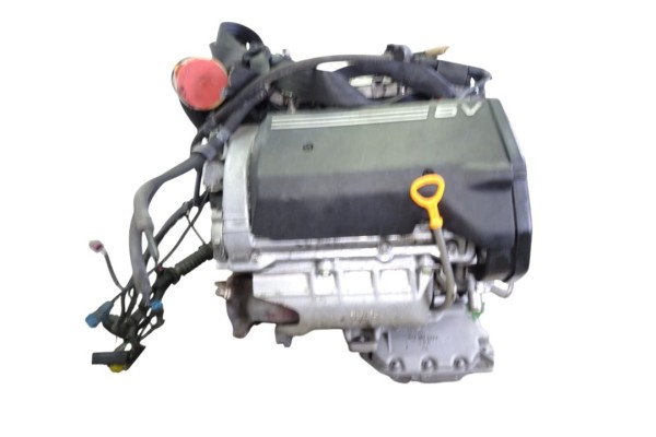 Motor completo, Audi A6 Berlina (4B2) 2.4 (121kW) 1997, Aga usado 5