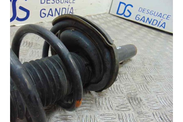 Amortiguador delantero derecho, Ford Focus Berlina (CB8) Trend 2012, BV61-18045-Abc usado 5