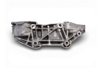 Soporte alternador, Opel Vivaro Furgón/combi Furgón 2.7t L1H1 2007, 8200527320