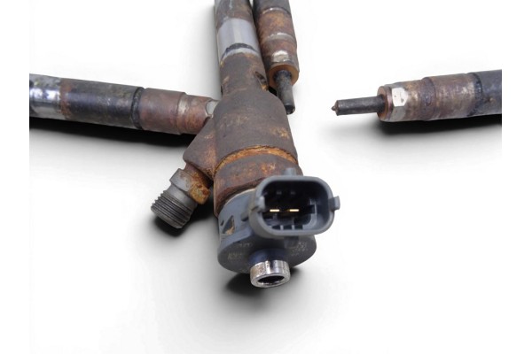 Inyector, Citroen C3 Aircross Shine Pack 2022, 9828959880 usado 5