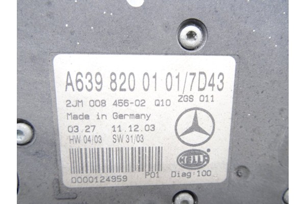 Luz interior, Mercedes-benz Viano (639) 2.2 CDI Compacto (639.811) 2004, A6398200101