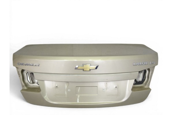 Tapa maletero, Chevrolet Cruze Ls 2011, ORO
