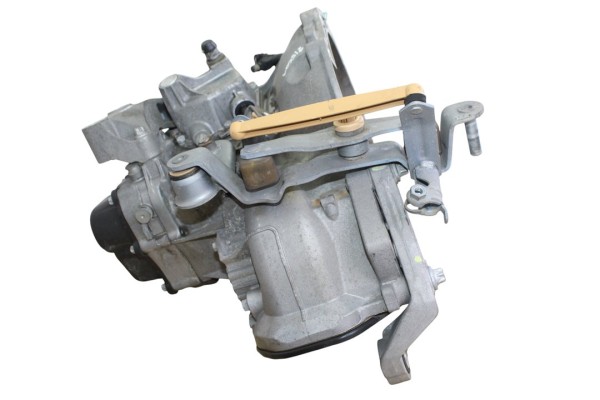 Caja cambios, Opel Corsa D Cosmo 2007 usado 5