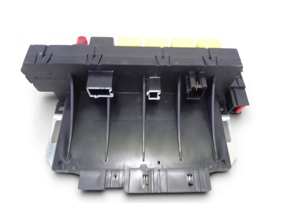 Caja reles / fusibles, Mercedes-benz Clase S (Bm 220) Berlina 500 (220.075) 2003, A0325458232