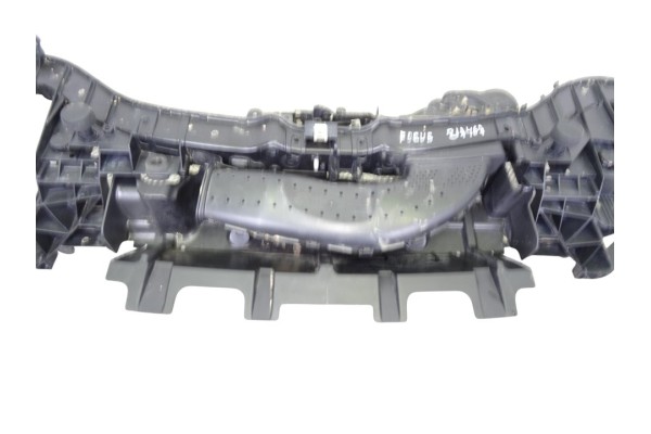 Panel frontal, Ford Focus Sportbreak (Cew) Business 2017 usado 5
