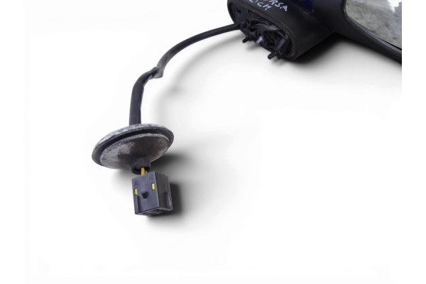 Retrovisor derecho, Opel Corsa D CMon 2010 usado 5