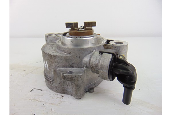 Depresor freno / bomba vacio, Ford Focus Berlina (CB4) Trend 2009 usado 6