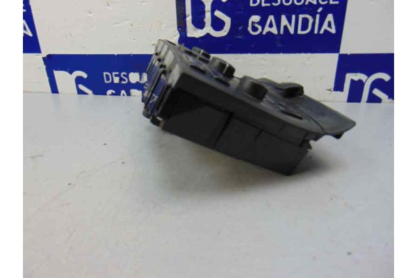 Mando calefaccion / aire acondicionado, Volvo V70 Familiar D 5 Tracción total 2003, 8691879