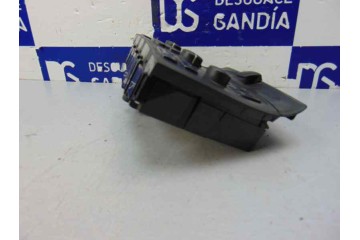 Mando calefaccion / aire acondicionado, Volvo V70 Familiar D 5 Tracción total 2003, 8691879
