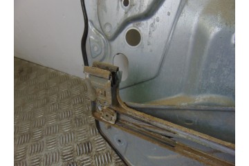 Elevalunas delantero derecho, Ford Focus Berlina (Cap) Trend 2005
