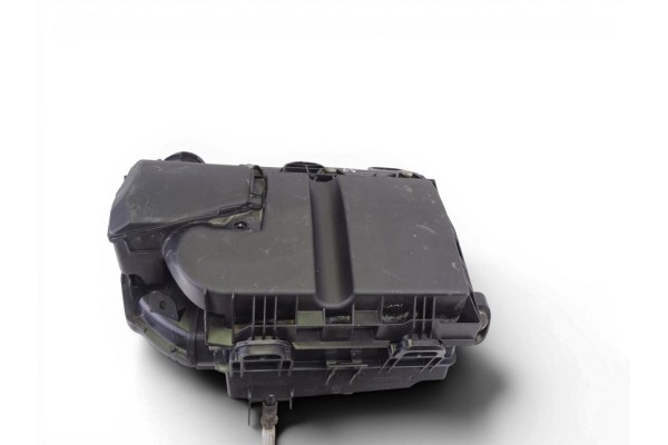 Filtro aire, Citroen C3 Aircross Shine Pack 2022, 9828002080 usado 5