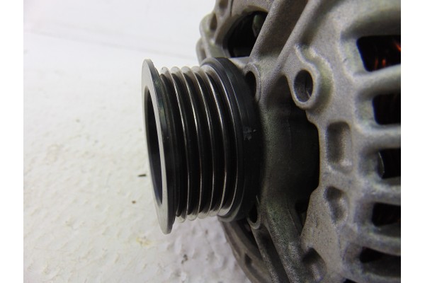 Alternador, Opel Astra H Gtc Energy 2008, 13222930 usado 6
